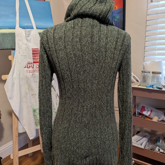 Old Navy Green Hoodie Cable Knit Sweater with Toggle Closures - Picture 3 of 7